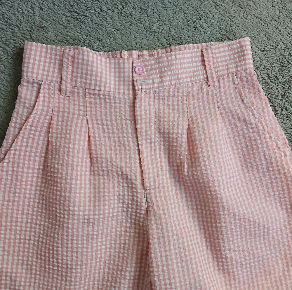 💚5/$25 Pink & White Gingham High-Waisted Wide Leg Pants By Take It Vintage